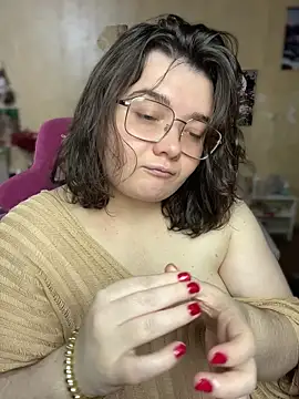 DenisHailey online show from July 17, 6:02 pm