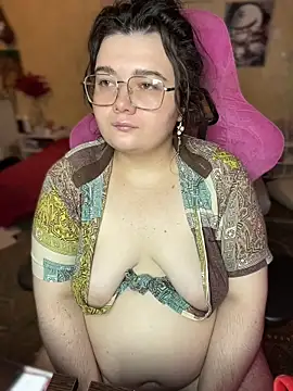 DenisHailey online show from August 1, 5:56 pm