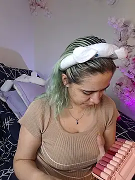 NaomiShimizu online show from November 10, 9:03 pm