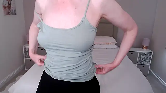 British Goddess Anna online show from January 28, 12:00 pm