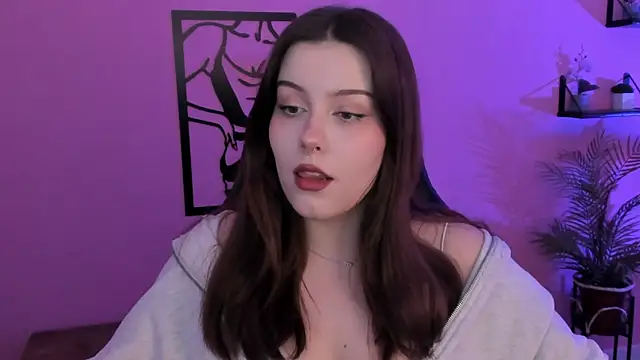 Snapshot of CoralineKeyns chatting on March 3, 8:38 am CoralineKeyns online show from March 3, 8:38 am