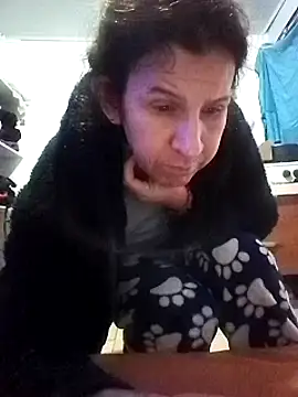 Cameron puppy online show from March 7, 9:06 pm