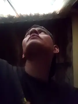 Snapshot of dantero chatting on November 10, 10:31 pm dantero online show from November 10, 10:31 pm