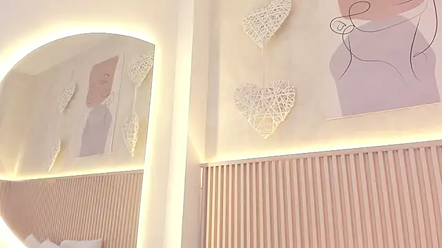 daiana curly online show from March 1, 7:27 pm