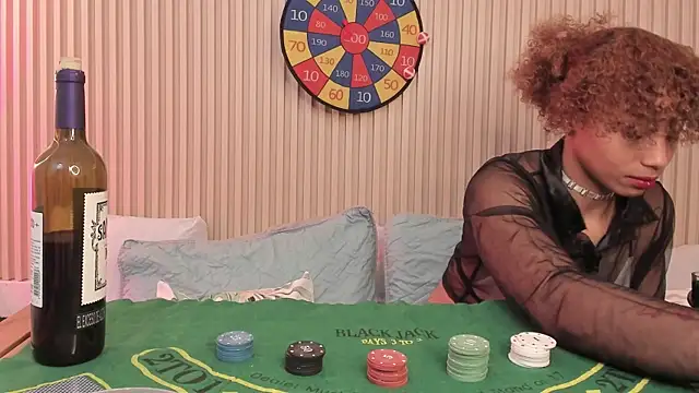 Snapshot of daiana_curly chatting on June 20, 9:17 pm daiana curly online show from June 20, 9:17 pm