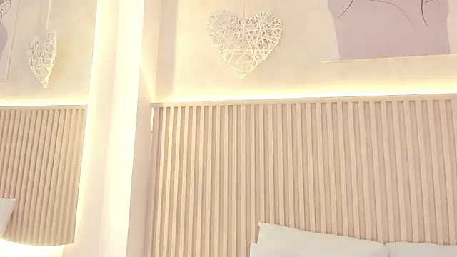 Snapshot of daiana_curly chatting on July 25, 10:51 pm daiana curly online show from July 25, 10:51 pm