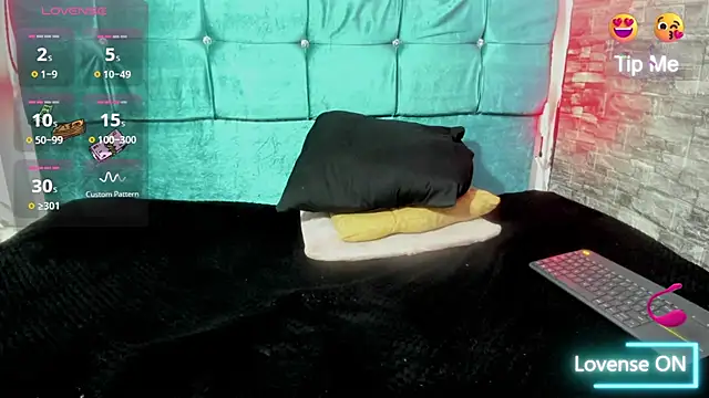 Cloee66 online show from November 14, 12:26 pm