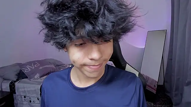 Alan26  online show from March 4, 10:38 pm