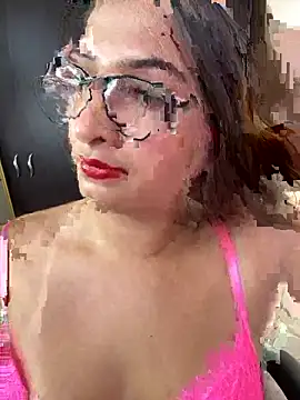 Snapshot of adara_lennox chatting on September 25, 9:07 pm adara lennox online show from September 25, 9:07 pm