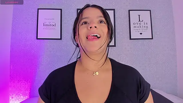 Natasha harper online show from November 4, 11:53 am