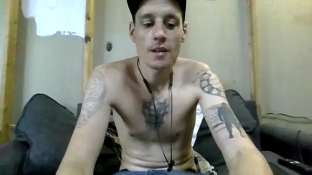 Snapshot of KeithLowry chatting on November 30, 3:43 am KeithLowry online show from November 30, 3:43 am