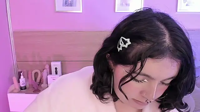 Snapshot of Sachi_Meow chatting on March 3, 4:24 pm Sachi Meow online show from March 3, 4:24 pm