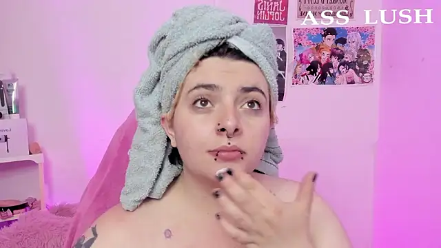 Sachi Meow online show from February 27, 7:03 pm