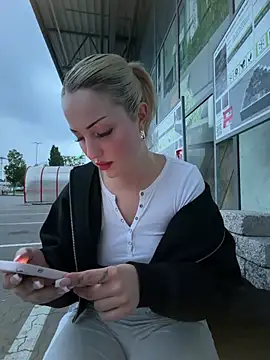 Snapshot of shymasha chatting on June 17, 7:59 pm shymasha online show from June 17, 7:59 pm