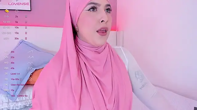 zahida s online show from December 12, 7:15 pm