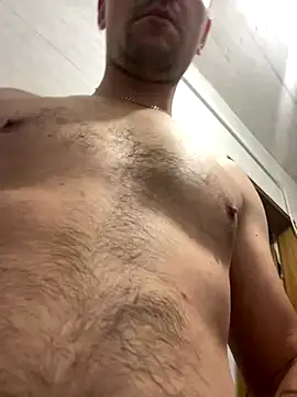 Snapshot of vanho29 chatting on October 20, 12:00 am vanho29 online show from October 20, 12:00 am