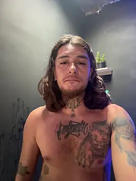 raymon616 online show from March 8, 2:10 pm