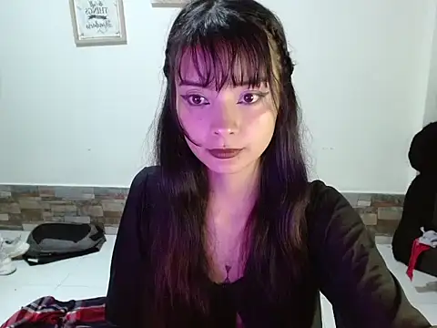 Snapshot of _annie_rosse chatting on February 17, 9:30 pm annie rosse online show from February 17, 9:30 pm