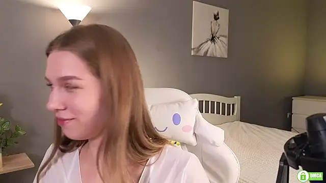 CutieBeauty online show from December 4, 8:40 pm