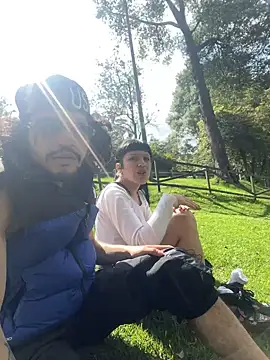 aangie  uwu online show from January 10, 2:45 pm