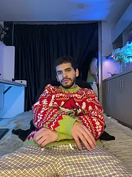 aangie  uwu online show from June 26, 3:11 am