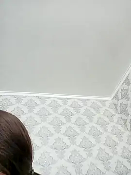 Snapshot of diamond190896 chatting on March 21, 10:39 am diamond190896 online show from March 21, 10:39 am