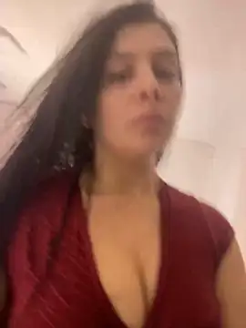 Snapshot of SamaraLincolnn chatting on June 9, 4:07 pm SamaraLincolnn online show from June 9, 4:07 pm