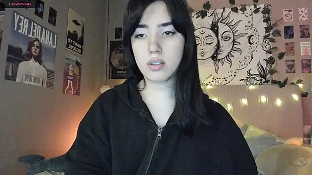 Anisawithlove online show from January 1, 9:09 pm