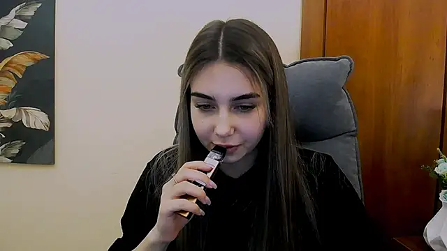 Lili magic online show from February 8, 3:42 pm