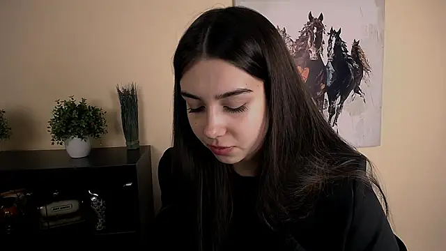 Lili magic online show from December 14, 3:28 pm