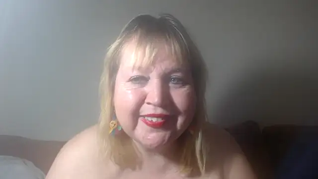 Blasflittchen online show from February 12, 7:02 pm