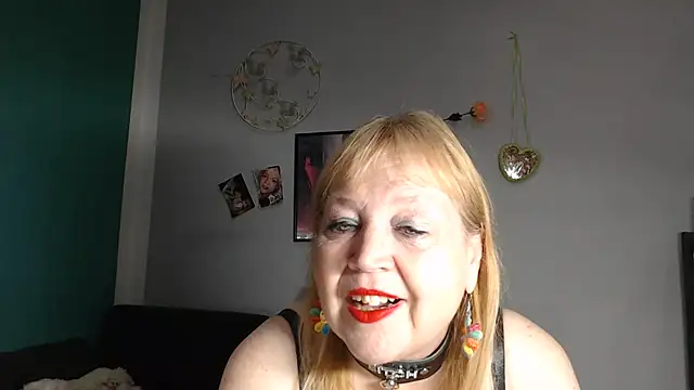 Blasflittchen online show from May 23, 11:58 am