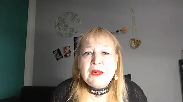 Blasflittchen online show from June 14, 9:55 am