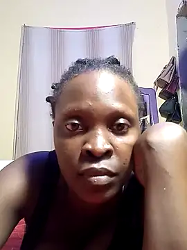 Snapshot of pretty_amaal chatting on December 6, 4:38 pm pretty amaal online show from December 6, 4:38 pm