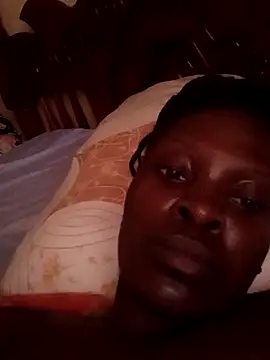 Snapshot of pretty_amaal chatting on February 16, 10:54 am pretty amaal online show from February 16, 10:54 am