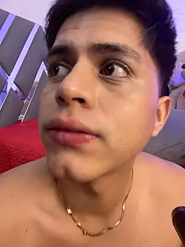 Snapshot of Niicky1_ chatting on December 28, 11:59 pm Niicky1  online show from December 28, 11:59 pm