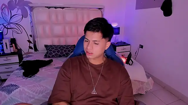 Snapshot of Niicky1_ chatting on January 16, 9:08 pm Niicky1  online show from January 16, 9:08 pm