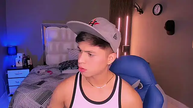 Snapshot of Niicky1_ chatting on March 11, 8:53 pm Niicky1  online show from March 11, 8:53 pm