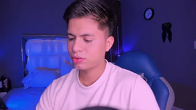 Snapshot of Niicky1_ chatting on September 8, 9:25 pm Niicky1  online show from September 8, 9:25 pm