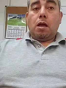 Snapshot of Manolete007x chatting on November 7, 8:42 pm Manolete007x online show from November 7, 8:42 pm