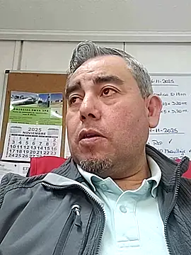 Snapshot of Manolete007x chatting on November 27, 11:51 pm Manolete007x online show from November 27, 11:51 pm