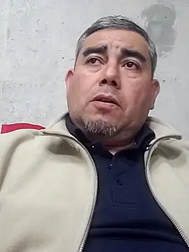 Snapshot of Manolete007x chatting on April 8, 11:37 pm Manolete007x online show from April 8, 11:37 pm