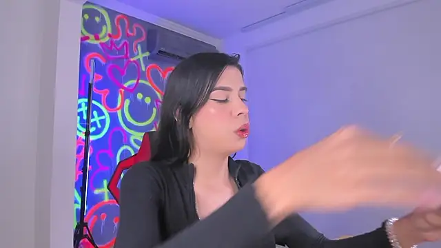 johedija online show from December 8, 7:00 pm