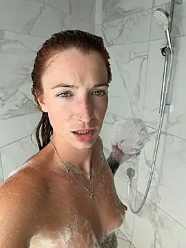 Snapshot of Laurahorney_xo chatting on July 5, 12:23 pm Laurahorney xo online show from July 5, 12:23 pm