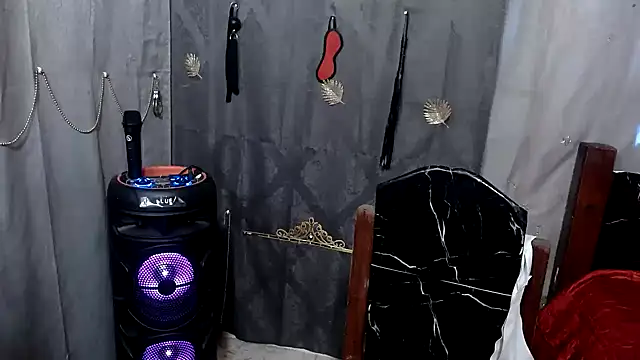 Snapshot of MarilinCarolina chatting on March 1, 4:53 pm MarilinCarolina online show from March 1, 4:53 pm