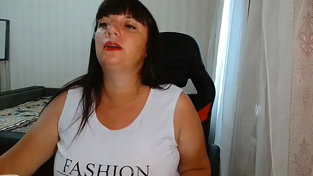 Snapshot of Jane_Luste chatting on May 27, 5:26 am Jane Luste online show from May 27, 5:26 am