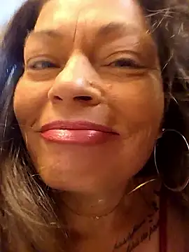 Snapshot of Erotic_and_Exotic chatting on June 4, 8:20 am Erotic and Exotic online show from June 4, 8:20 am