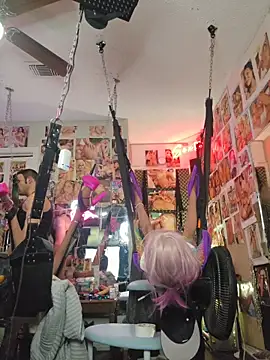 luvs2cumm69 online show from March 4, 8:53 am