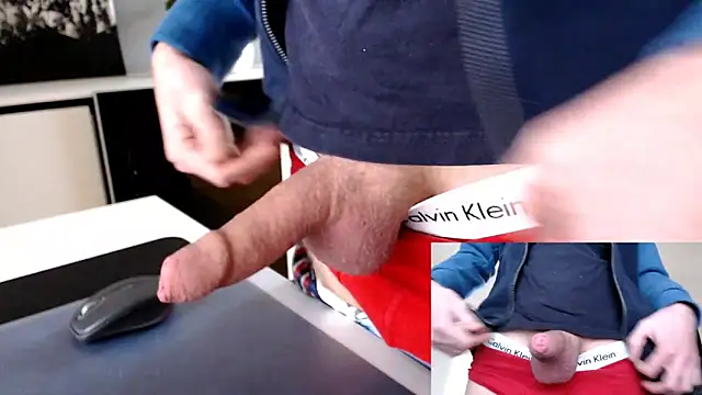 Snapshot of sperma_tributes chatting on February 11, 8:15 am sperma tributes online show from February 11, 8:15 am