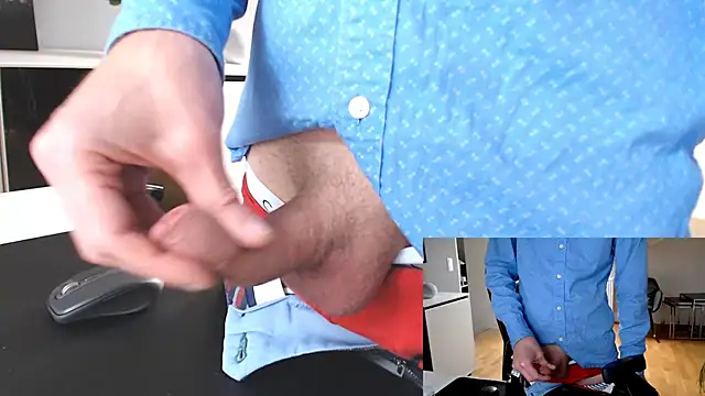 Snapshot of sperma_tributes chatting on November 7, 8:14 am sperma tributes online show from November 7, 8:14 am